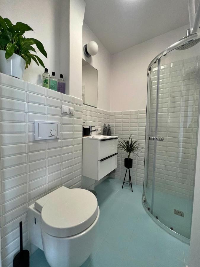 Szucha 27 - Royal Lazienki Flat Varşova Dış mekan fotoğraf